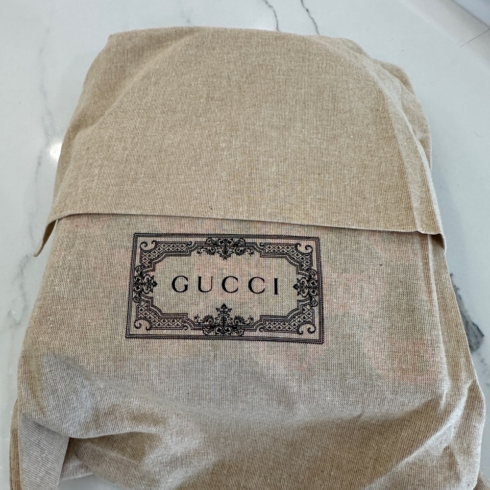 Gucci Interlocking GG Logo Print Backpack - Picture 9 of 9